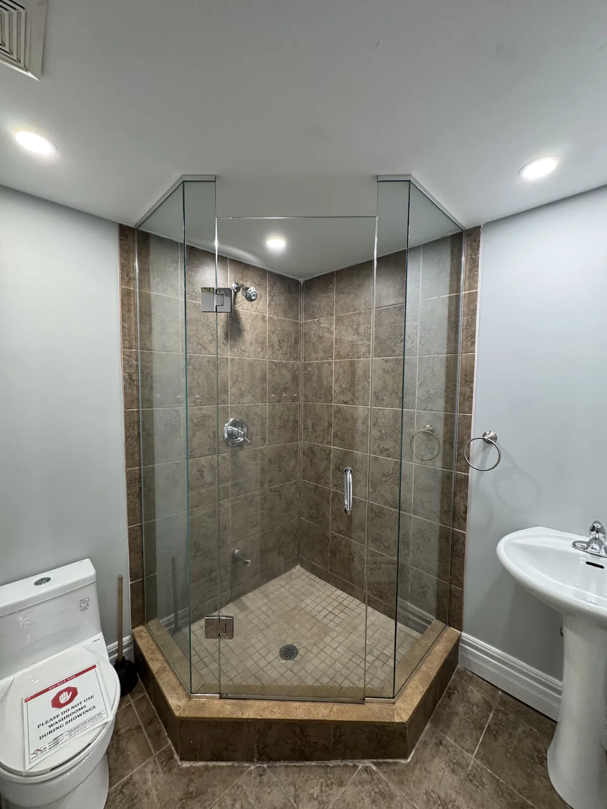 Glass Shower Door 11 project by ALUWORLD LTD
